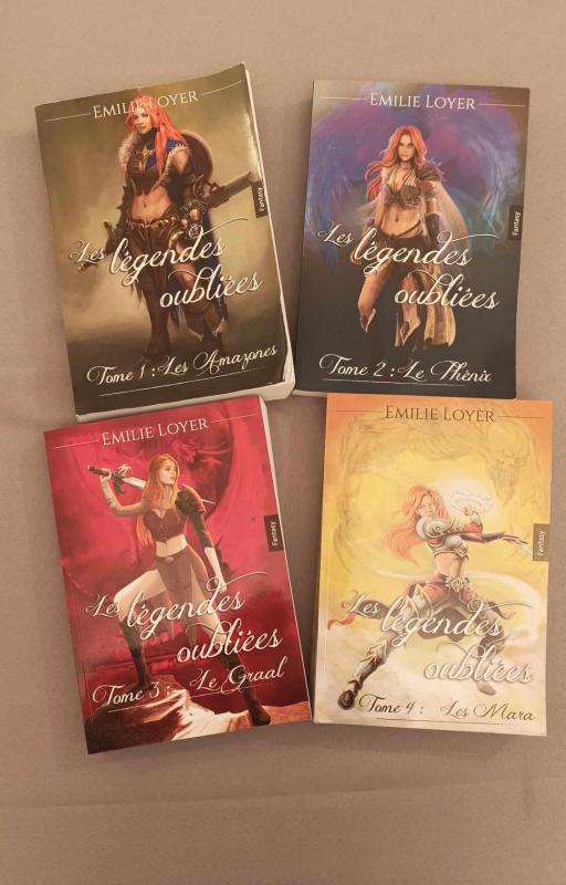 Mili's Books, auteure