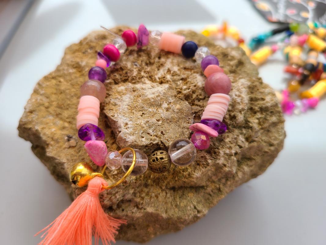 Bracelets enfants modèles féminins 