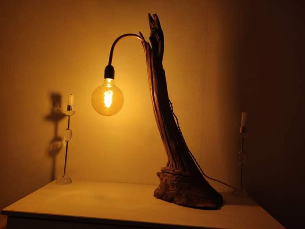 Lampe bois flotté 