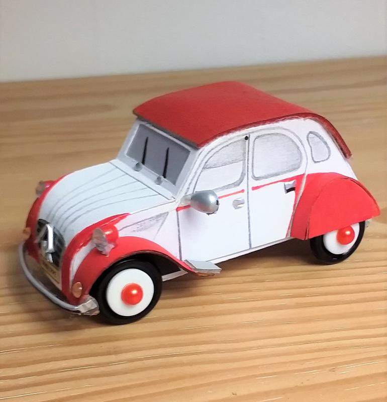 2CV contenant dragées